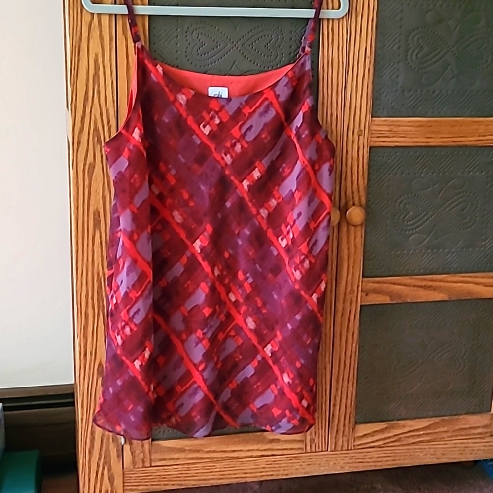 Cabi xl camisole. Adjustable straps..lined
